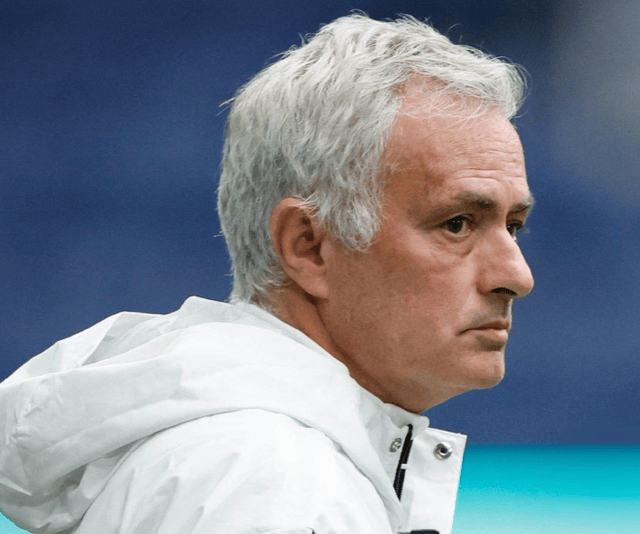 2-1！穆帅有望逆袭：本菲卡不败差榜首7分，下轮赢波尔图或能争冠